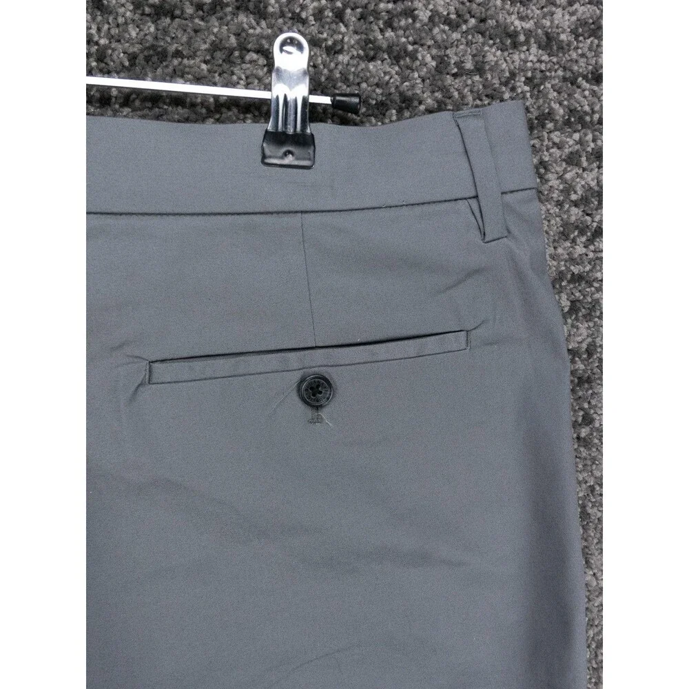 Banana Republic Shorts Mens 34 Inseam 9 Gray Stretch Chino Casual Preppy Golf